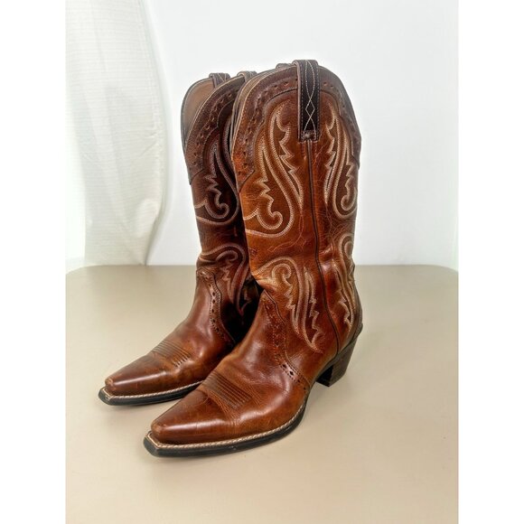 ARIAT Women’s BOOTS CARAMEL TOOLED LEATHER HERITAGE X TOE STYLE 10005908 SZ 7.5B - Picture 3 of 16
